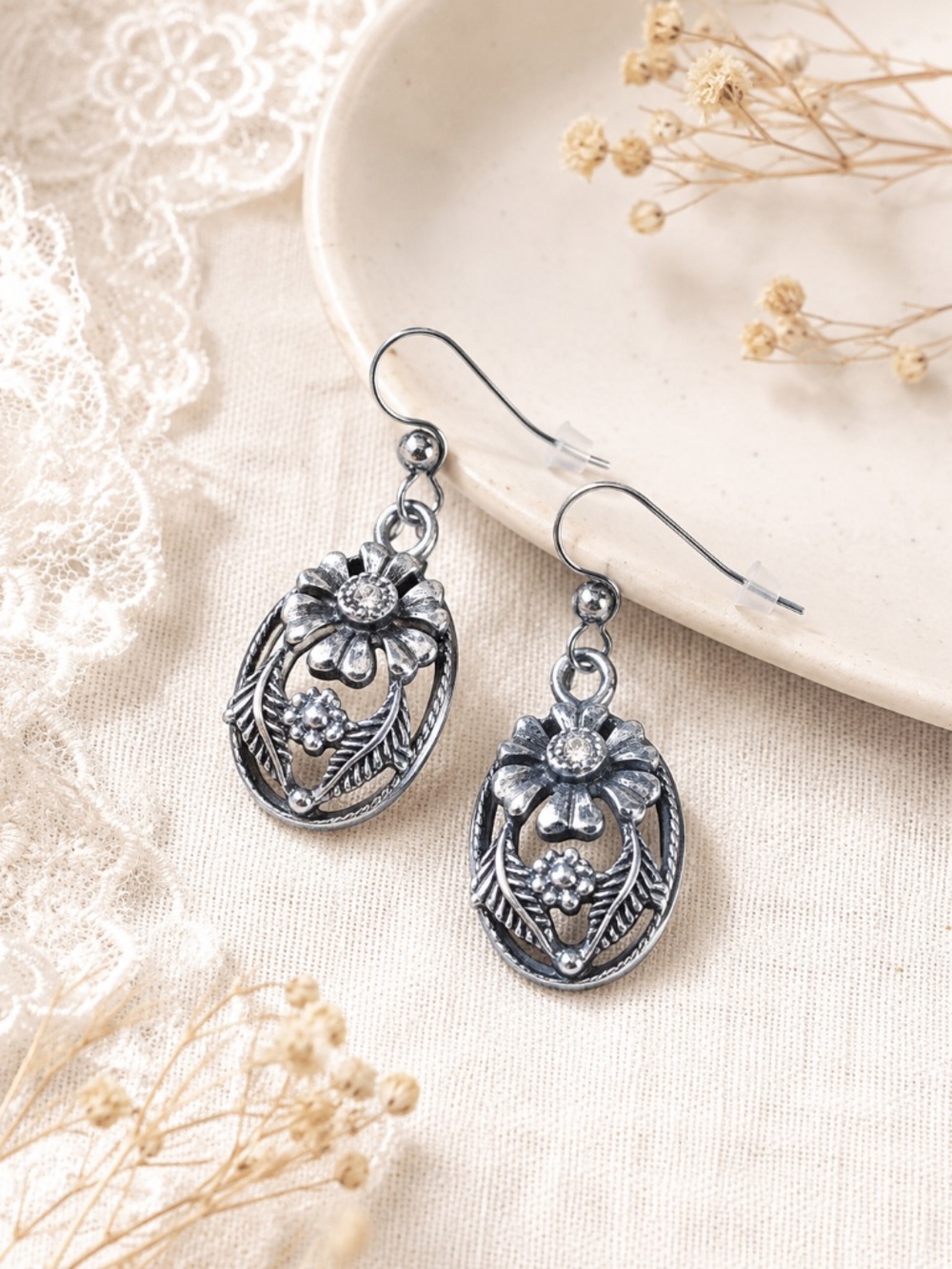 Vintage EH Floral Dangle Earrings  Silver Tone Boho